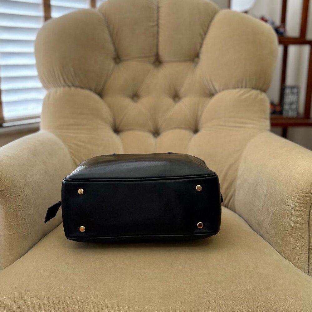 VTG Auth ROYAL HIGHNESS Genuine Leather Black Box Satchel Bag - Picture 4 of 5